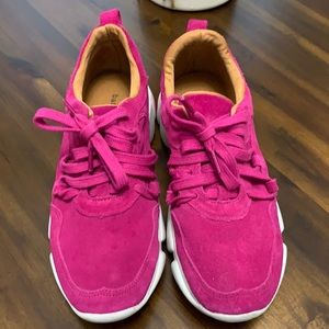 Like new Pink Sneakers